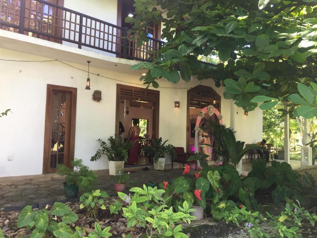 Milkyway Villa Unawatuna